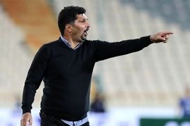انتقاد حسینی از تبعیض بین او و یحیی