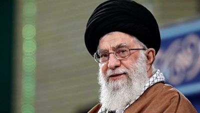 از نقش رهبر انقلاب در راه‌اندازی فضای مجازی در کشور تا توصیه به جوانان برای زدن توی دهان دشمنان در فضای مجازی