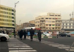 اقدام زیبا و خداپسندانه یک پلیس در میدان انقلاب
