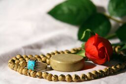 نمازی پُراهمیت که خداوند هیچ پاداشی برای آن مشخص نکرد!