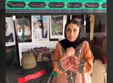 ادای احترام خواننده معروف آذربایجانی به شهدا در تبریز 